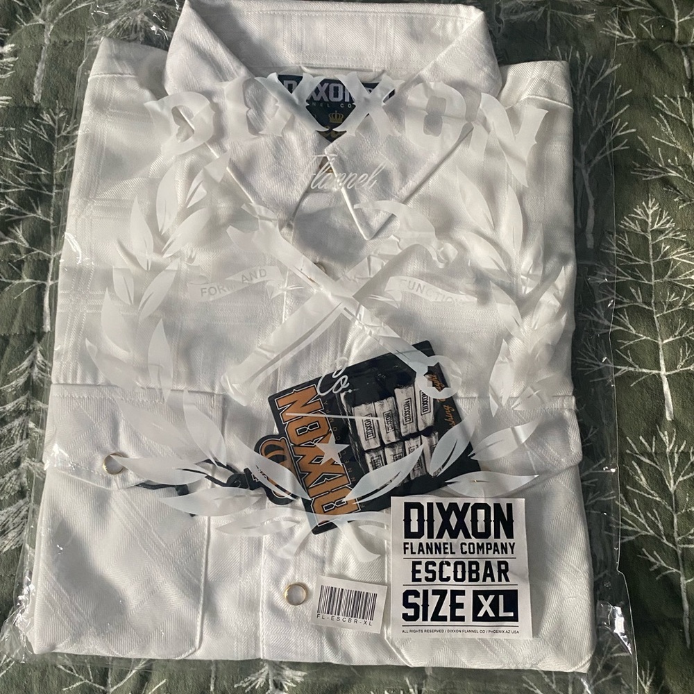 DIXXON Escobar White Men's Casual Shirt